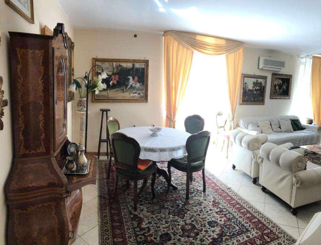 The Trip House - Between The Center And The Sea - Free Wifi And Jacuzzi 卡塔尼亚 外观 照片